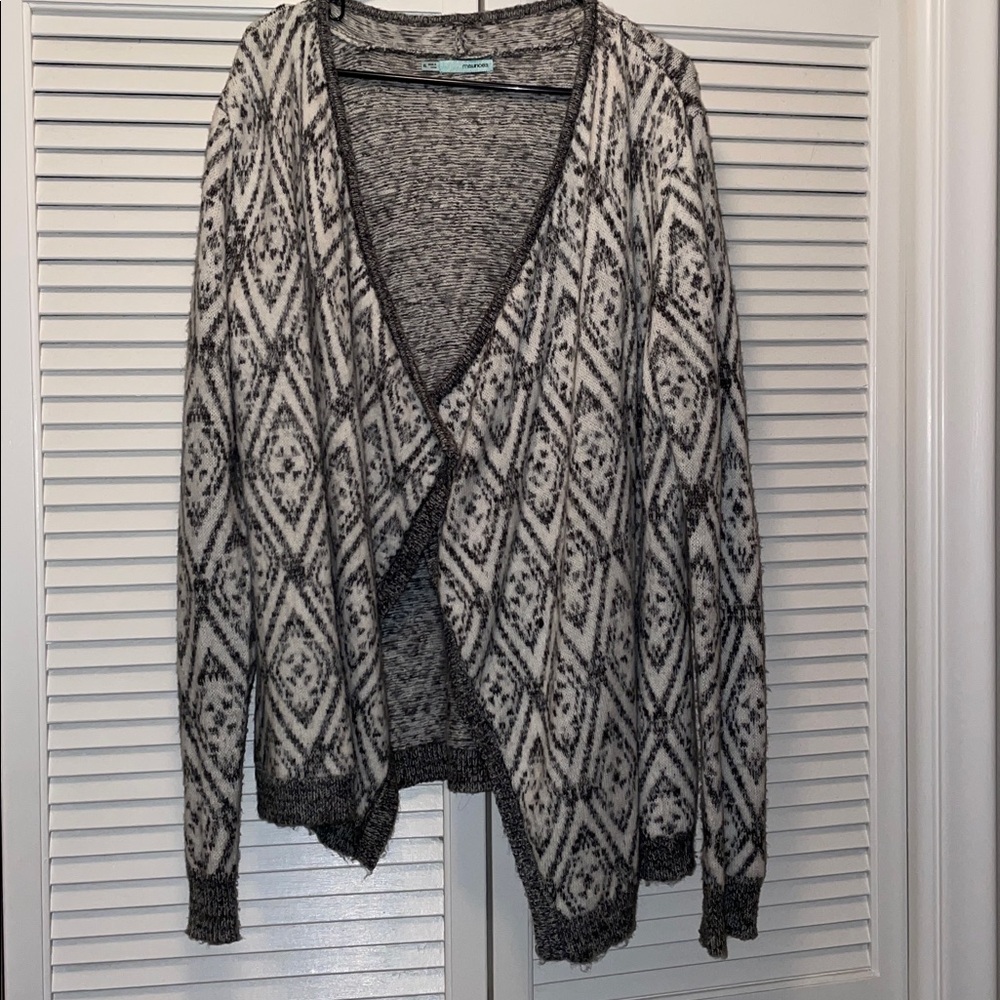 Maurices Gray Textured Cardigan Sweater, XL